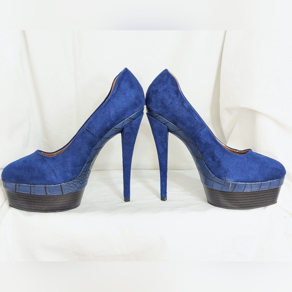 JustFab Korva Pump (8) - Picture 8 of 11